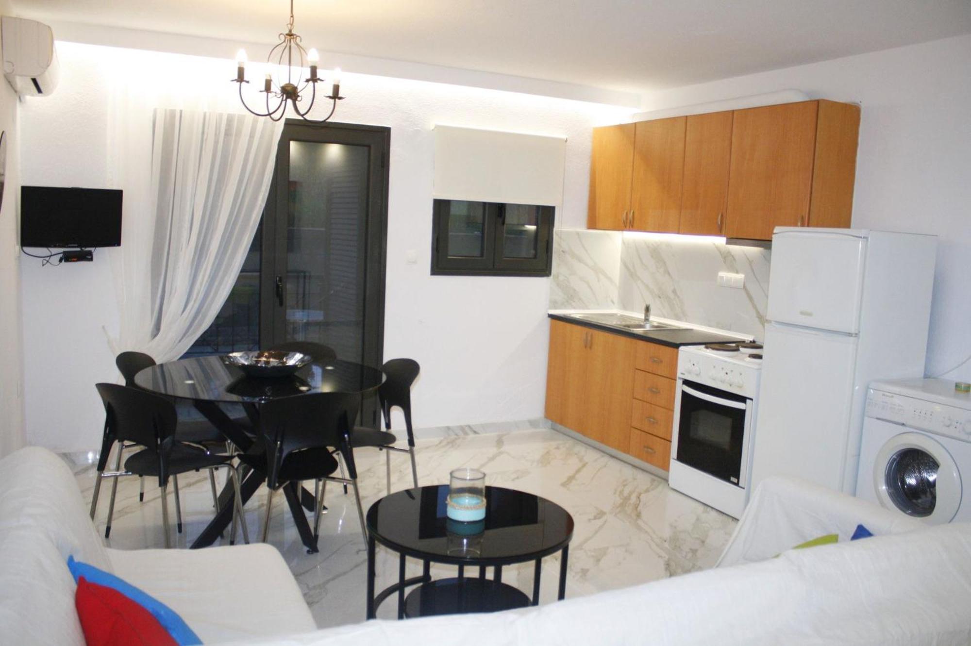 Salonikiou Beach Apartments & Villas Ayos Nikolaos Dış mekan fotoğraf