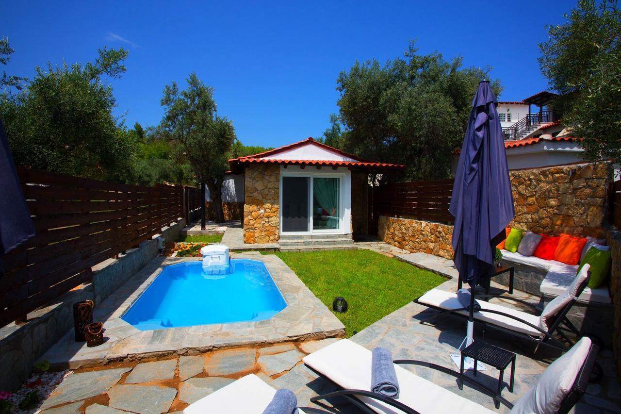 Salonikiou Beach Apartments & Villas Ayos Nikolaos Dış mekan fotoğraf