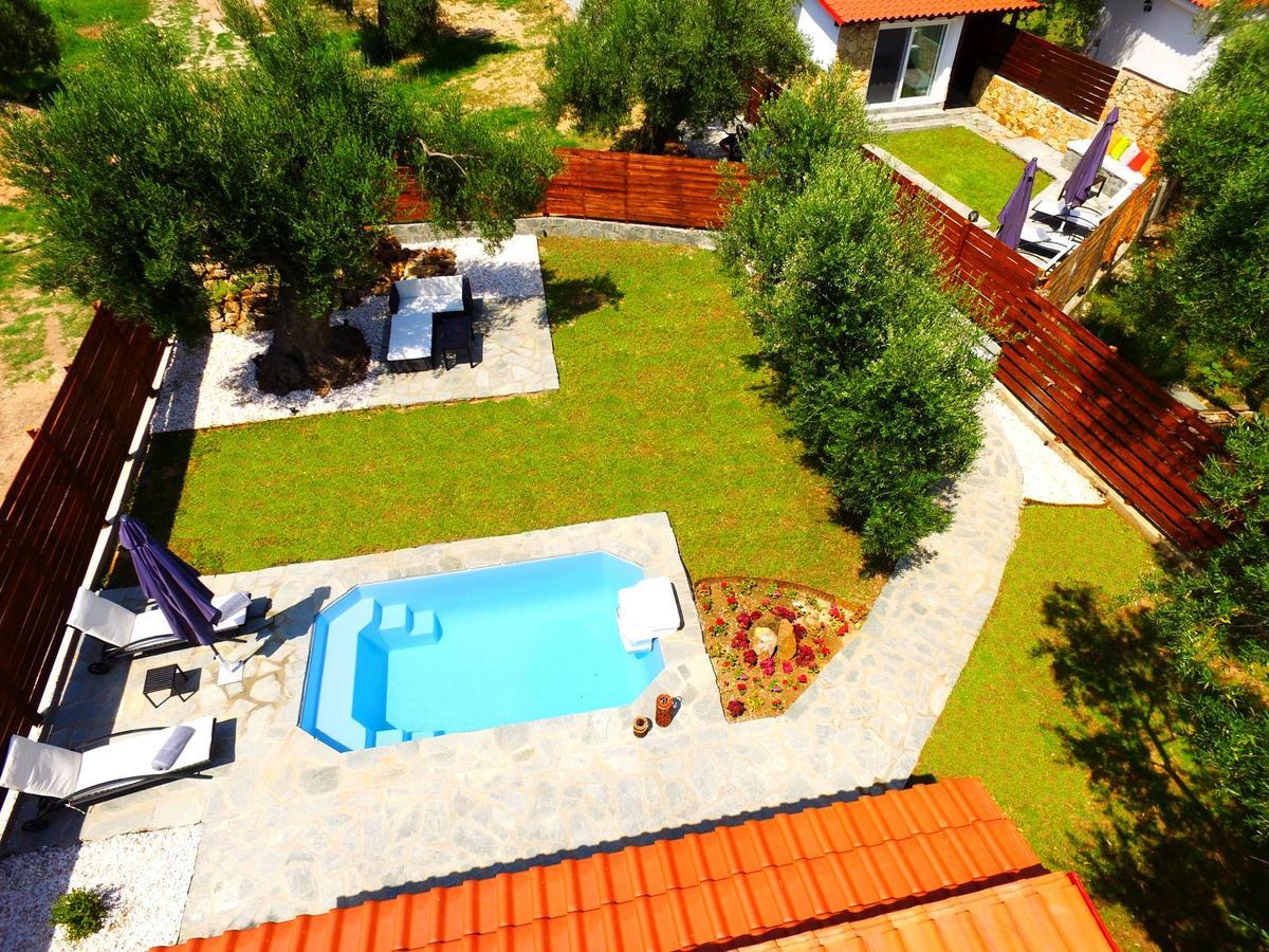 Salonikiou Beach Apartments & Villas Ayos Nikolaos Dış mekan fotoğraf